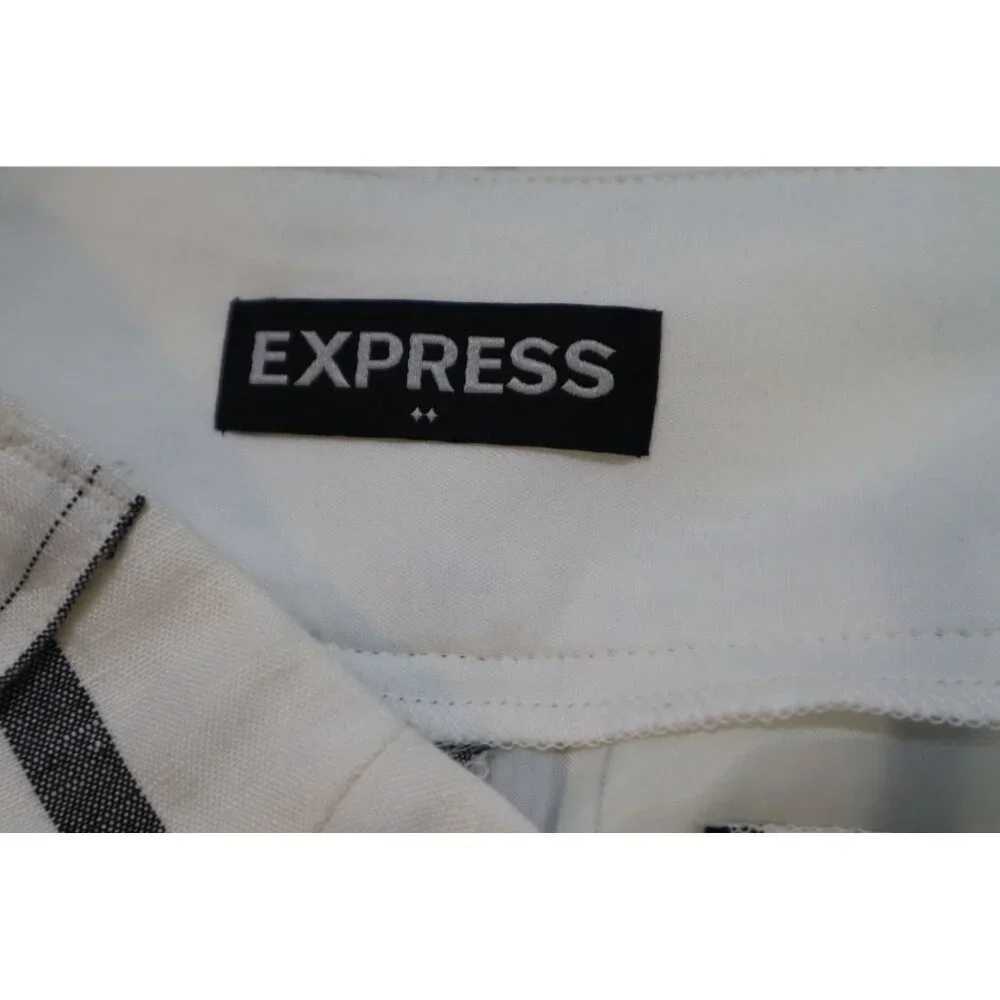 Express Women's Striped Linen-Blend Shorts Size‎ 6 White & Gray